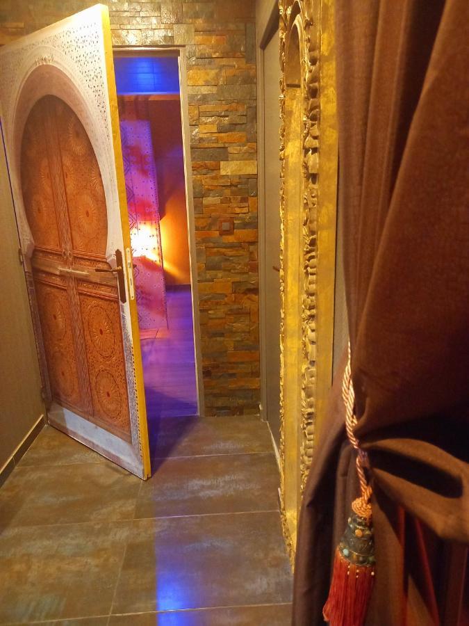 Love room, Les nuitées secrètes de Rouen Darnétal Extérieur photo