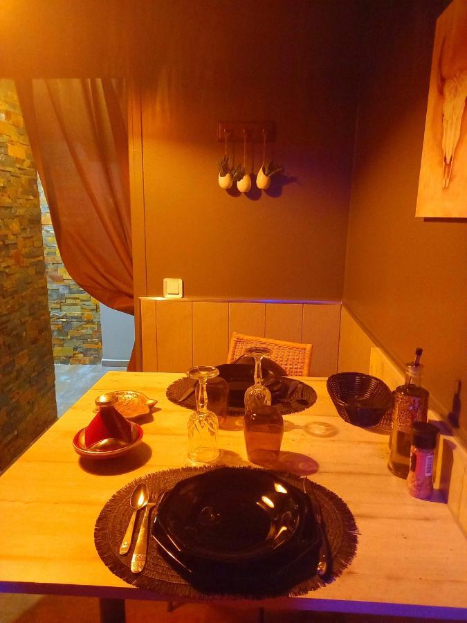 Love room, Les nuitées secrètes de Rouen Darnétal Extérieur photo